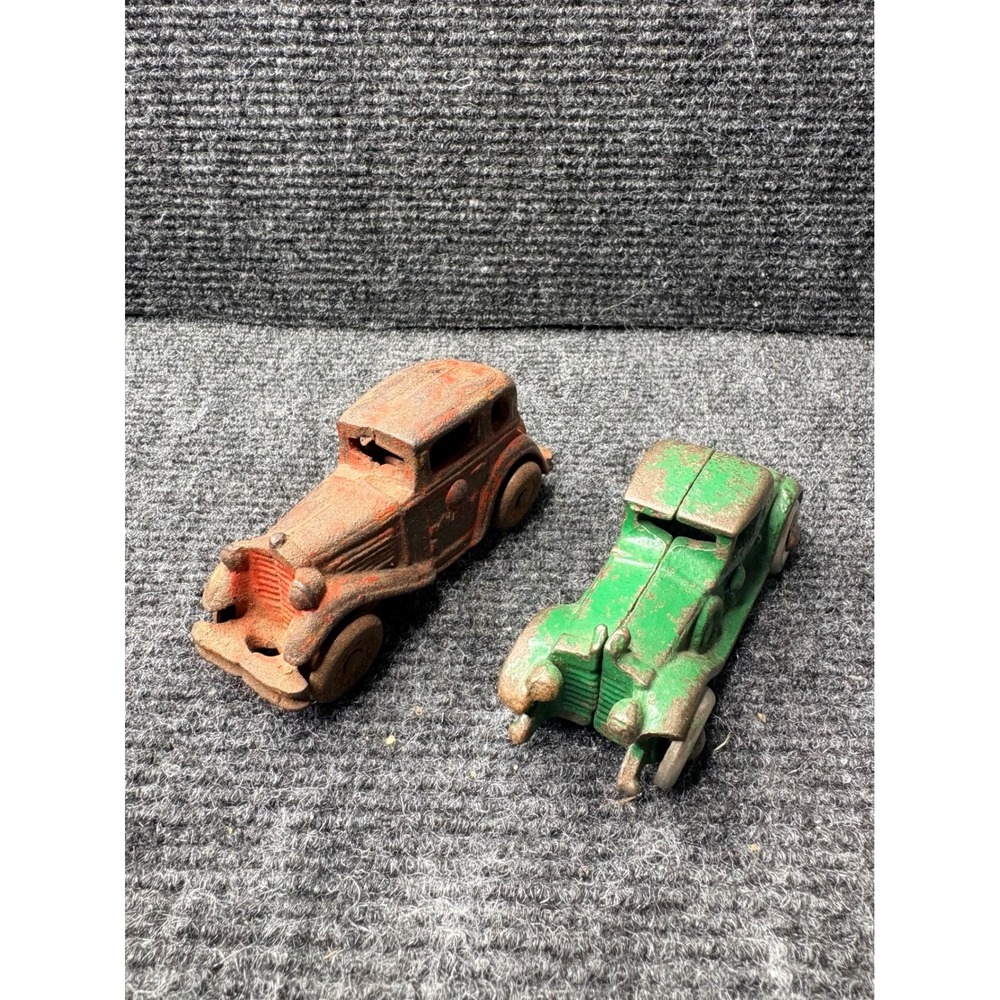 Antique Hubley Cast Iron Toy Car Red Sedan Coupe Vintage 1920s 1930s Patina